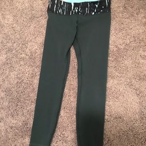 Lululemon leggings - only worn twice